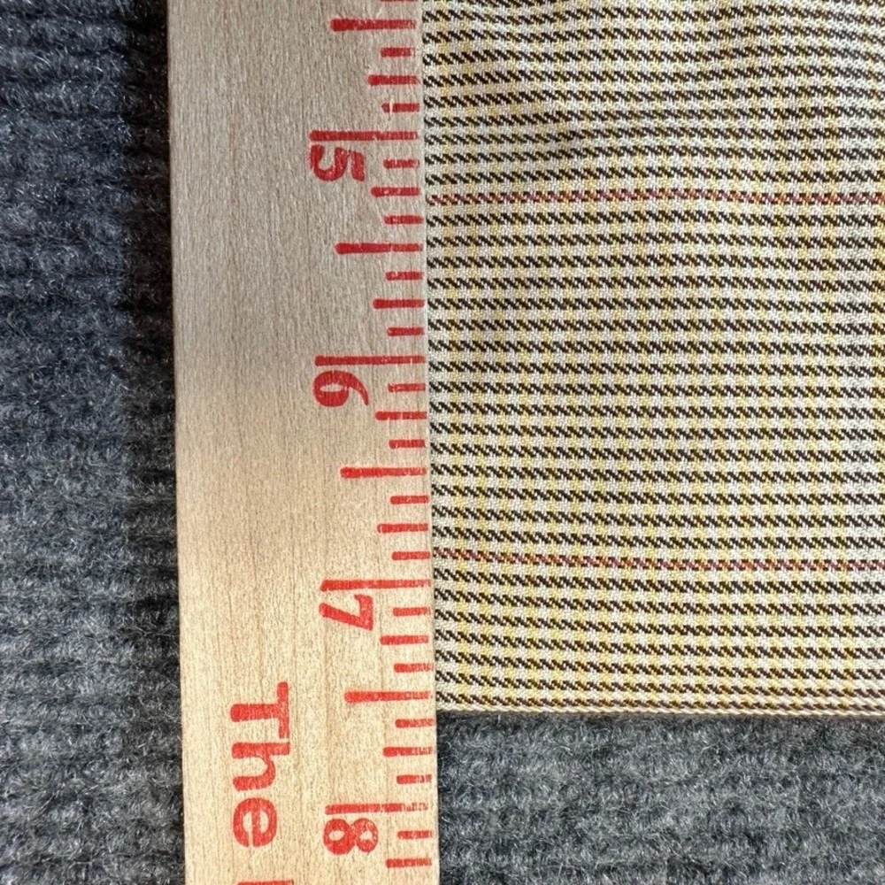 Hugo Boss Golf Player Mens Tan Micro Check Plaid Cotton Pleated Trousers 33x31